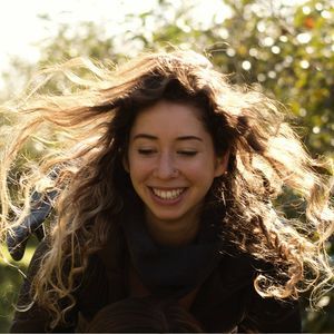 Meet your Posher, Maya